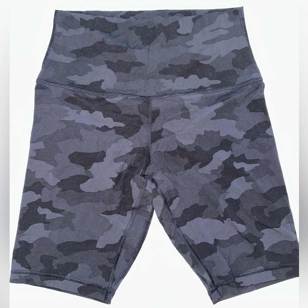 Lululemon Align 8” Shorts Size 10